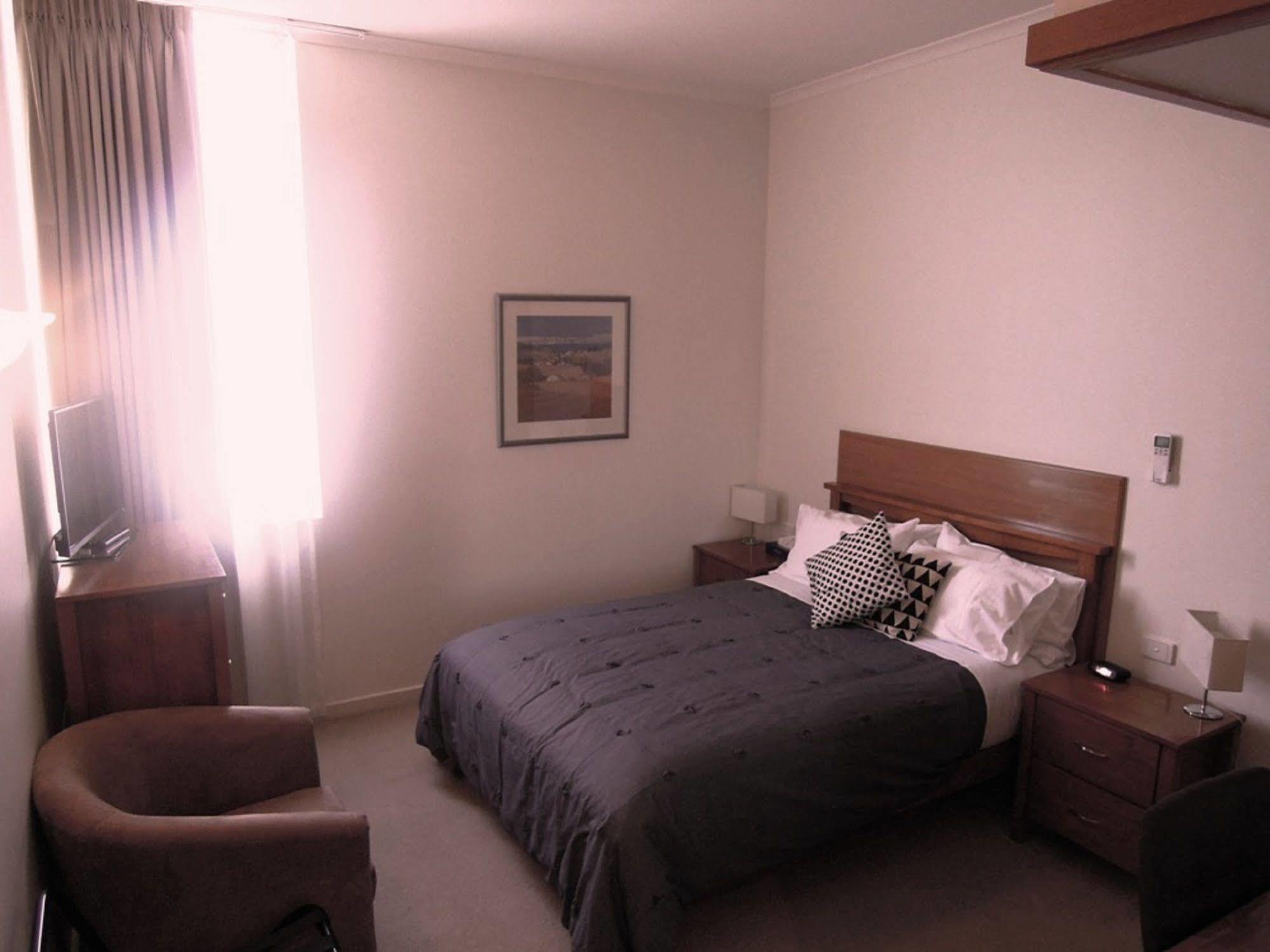 Plough Hotel Melbourne Luaran gambar