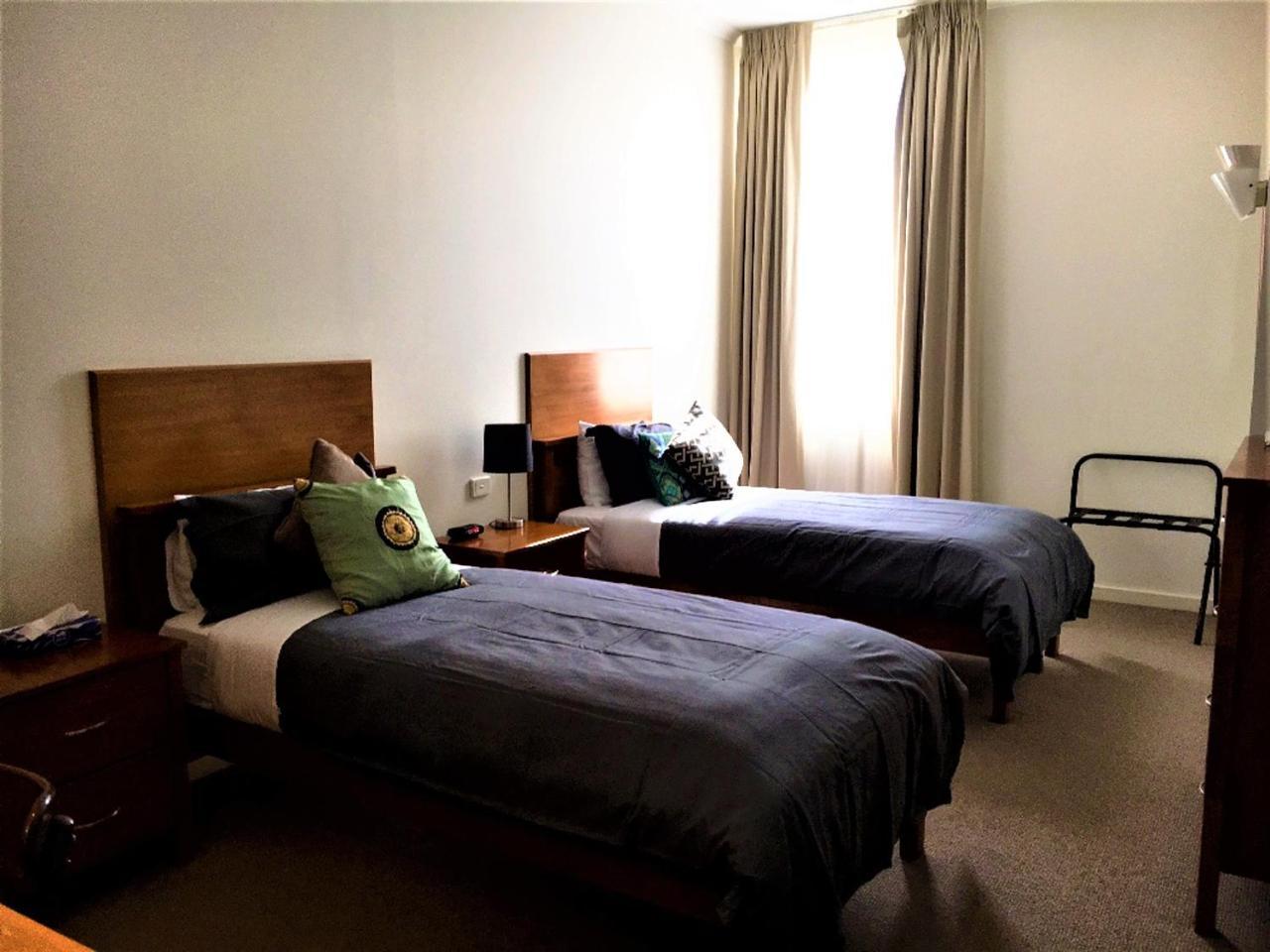 Plough Hotel Melbourne Luaran gambar